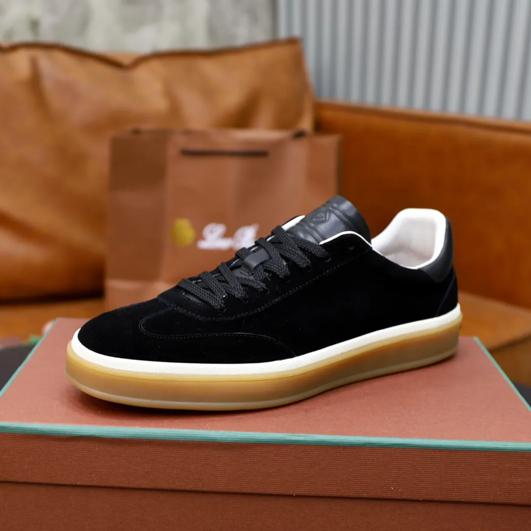 Men's Men's Shoes💰540💰••New Products•• LoroPian*_Noyo-Pianya New men's casual moral training sneakers, LP lace-up casual shoes!  Made of original imported soft cowhide and suede fabric, it highlights the sporty style. The heel is decorated with logo embossing and the original molding. The raw rubber translucent sole combined with the color welt adds a sense of modernity to the shoe. The shoe is overall refreshing and easy to match with style. It has a full cowhide lining for the feet. The original box packaging at the counter comes with wooden balls and a dust bag! Size: 38-44 (.45 customized)